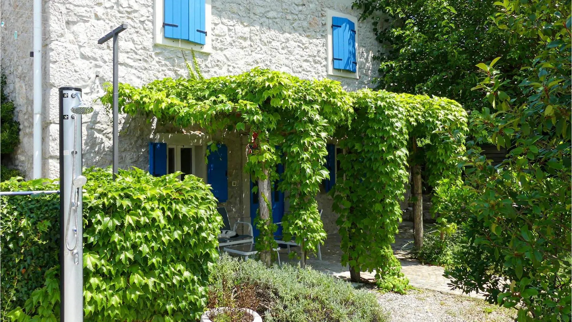 3 Bedroom Lovely Home In Malinska Holiday home