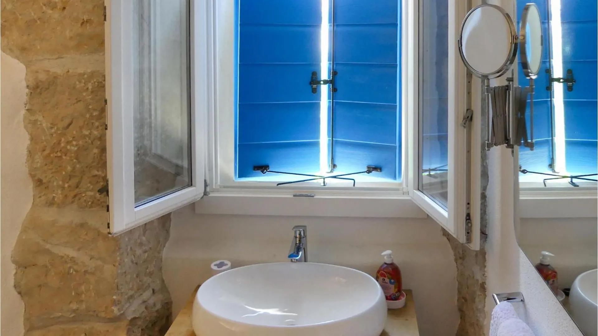 3 Bedroom Lovely Home In Malinska